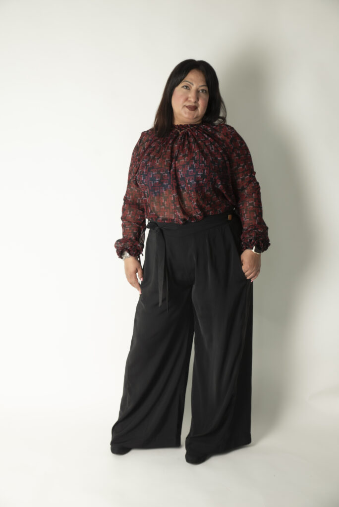 Pantalone nero elegante donna, con dettaglio laccio in vita